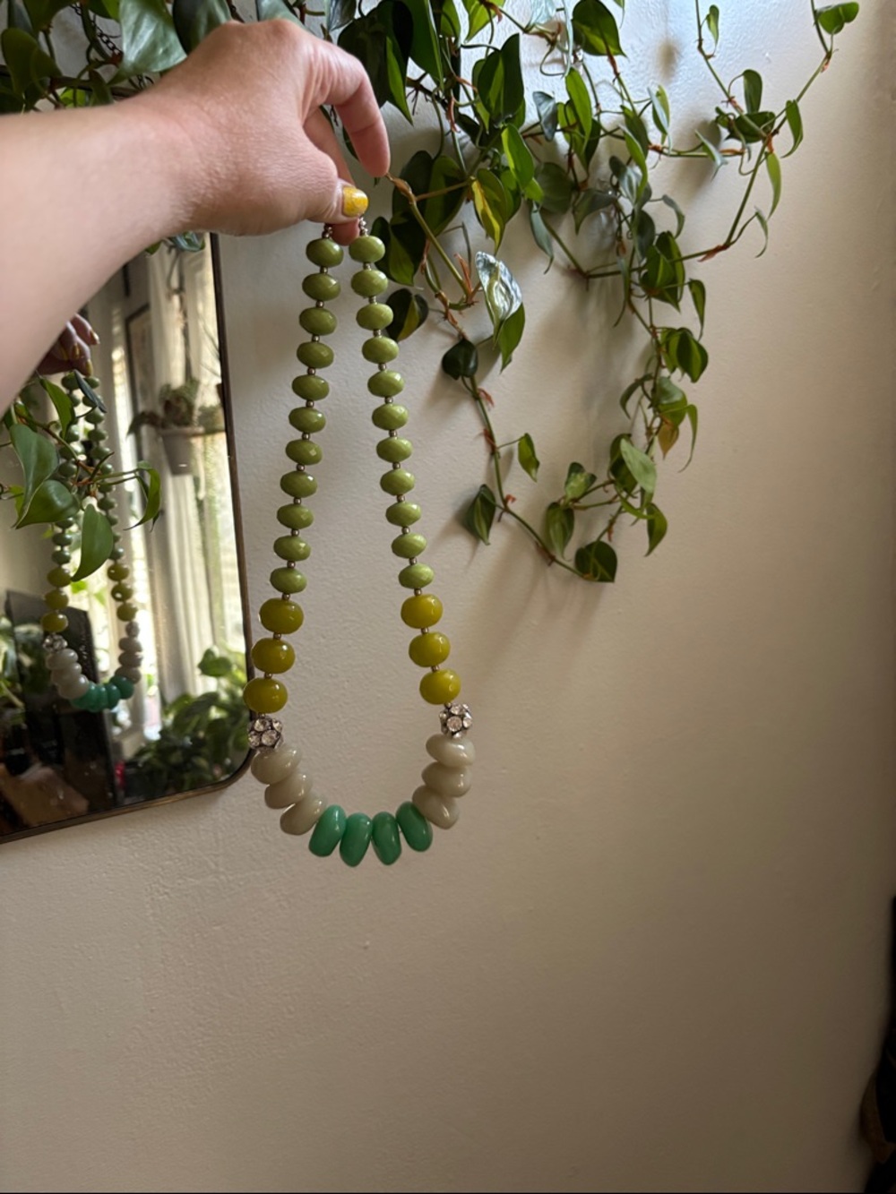 Loft Green Gradient Bead Necklace